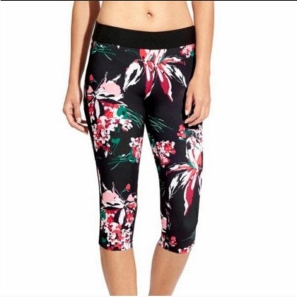 Athleta Pants - ATHLETA Derek Lam IOC Lily Chelsea Black Floral Crop Legging Size Small